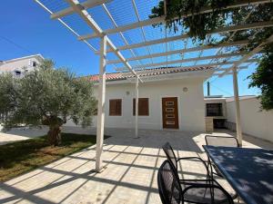 Lucich Apartments Srima