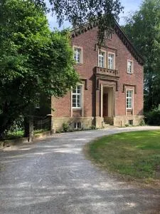 Das Ministerhaus - 1-2 Zimmer in historischer Villa - 利珀河畔的韦尔纳