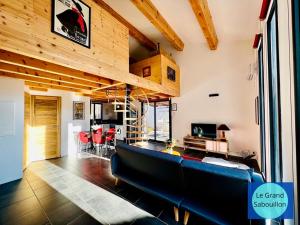 Appartements LOGIS DES ROCHES - Le Petit Chevalet & Le Grand Sabouillon - 2 VILLAS VUE EXCEPTIONNELLE ! : photos des chambres