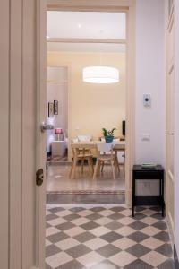 Casa Rorro nei pressi di Via Roma by Wonderful Italy