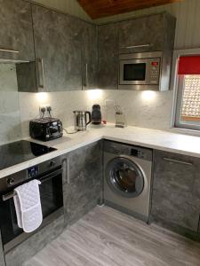 Milton Bay Luxury lodge wrapped in exceptional scenery