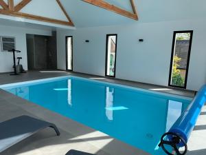 Villas Villa avec piscine interieure a Sainte- Marine : photos des chambres