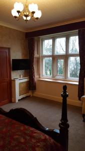 King Room room in St David's Guesthouse