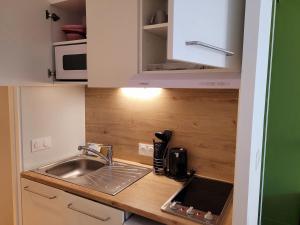 Appart'hotels Twenty Business Flats Asnieres-sur-Seine : Studio Standard