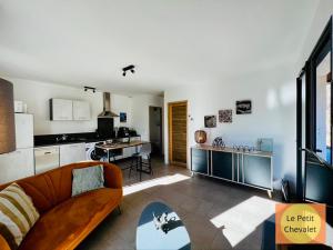 Appartements LOGIS DES ROCHES - Le Petit Chevalet & Le Grand Sabouillon - 2 VILLAS VUE EXCEPTIONNELLE ! : photos des chambres