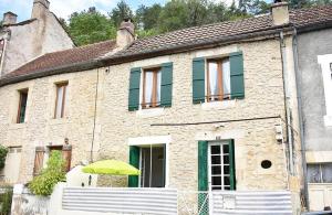 Maisons de vacances Beautiful 2-Bed Cottage in Le Bugue : photos des chambres