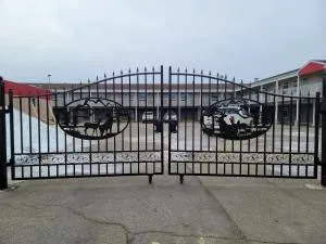 Parkside Inn - Rycroft