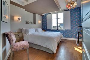 B&B / Chambres d'hotes Chateau de Candes - Art & Spa : photos des chambres