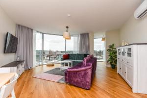 Apartamentai Elija su vaizdu į jūrą