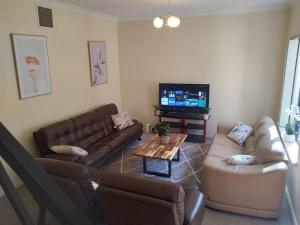 Across the road from the best Pub in Kalgoorlie!!!