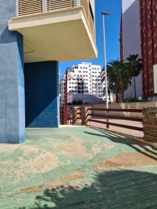 Precioso apartamento residencial con vistas al mar