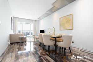 Dream Inn - Damac Heights by Fendi