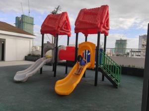 SMDC Coast Residences - Entire 1BR Condo with stunning view from 24th Floor