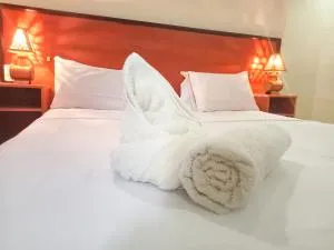 Tangkoko Ranger Homestay - Bitung