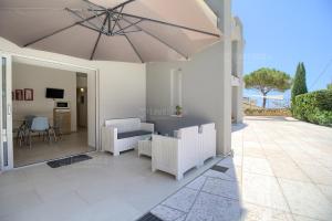 Pool Villa Controvento by LoveSud