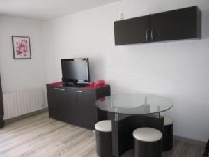 Appartements Boost Your Immo Comete Reallon 106C : photos des chambres