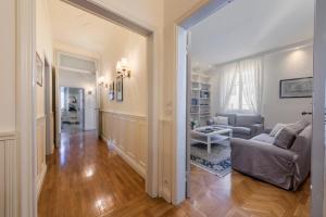 Luxury Signoria by Mmega