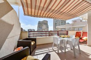 Apartamentos Zafiro Atico (3-12º-C)