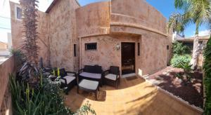 Semi-detached villa sea views, huge terrace, close beach