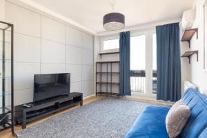 Park Mirowski Blue Apartment