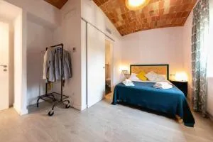 Newly renovated room w Pool & BikeParking - Fornells de la Selva