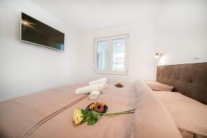 Luxury and modern apartment on the main beach