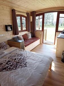 Campings Roulottes Les Alpaguettes : photos des chambres