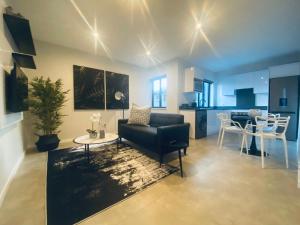 MINT Apartments Greenside