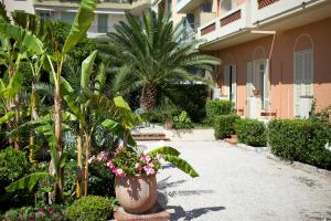 Hotels Hotel Provencal : photos des chambres