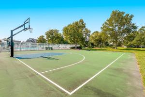 Salt Pond -- 23 Topsail Village