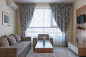 Александра