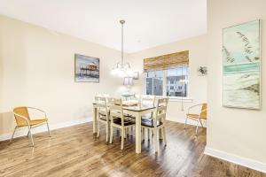 Seaside Village - Bowline 13002-4