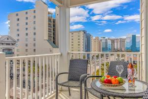 Ocean Breeze Luxury Villas 3D, Nicely Updated! Across From The Ocean! Sleeps 18 !