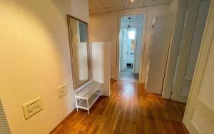 Sejours chez l'habitant Chambres privees -Private room- dans un spacieux appartement - 100m2 centre proche gare : photos des chambres