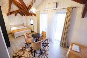 Double Room with Balcony (3 Adults) room in Bujtina Oxhaku