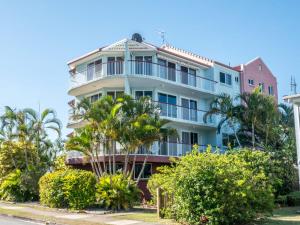 Explorer Cove Unit 6 31 Kennedy Pde