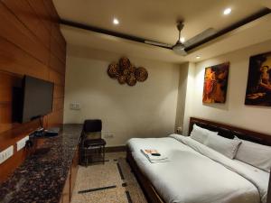 Stay @ 203