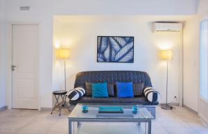 Appartements Casa Estel - Blue apartment in downtown of Erbalunga : photos des chambres