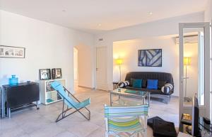 Appartements Casa Estel - Blue apartment in downtown of Erbalunga : photos des chambres