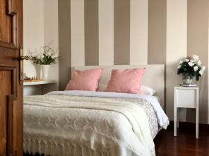 Double Room with Mountain View room in Zen Garden