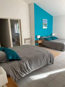 Villas Villa 180 m2 vue Mer Piscine Climatisee Grand jardin 5000 m2 cloture Calme : photos des chambres