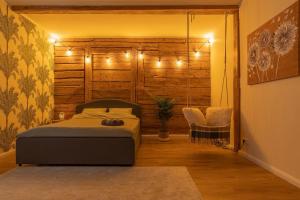 Romantic stay, close to the beach and city centre!