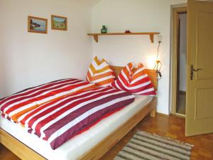 Holiday Home Lux by Interhome