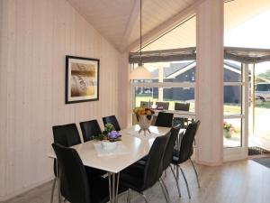 Holiday Home Holiday Vital Resort - GBE111 by Interhome
