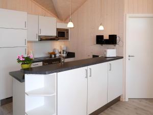 Holiday Home Holiday Vital Resort - GBE111 by Interhome
