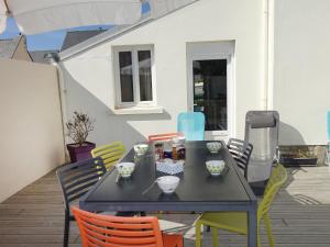 Maisons de vacances Holiday Home Sables Blancs by Interhome : photos des chambres