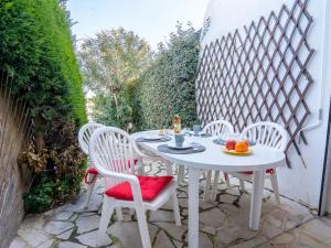 Holiday Home Port Nautile-1 by Interhome