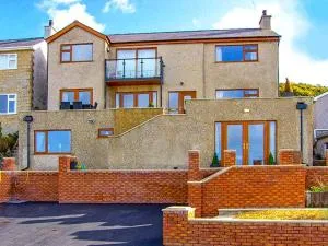 Crud yr Awel - 盖尔文