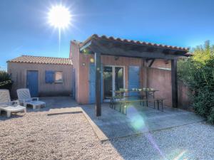 Maisons de vacances Holiday Home Les Marines du Roussillon-2 by Interhome : photos des chambres