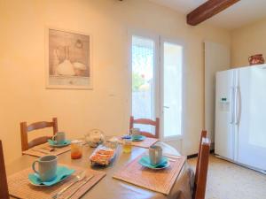 Maisons de vacances Holiday Home de la Roque by Interhome : photos des chambres